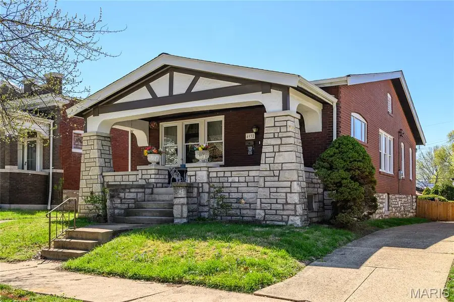 4932 Lisette Avenue, Saint Louis, MO 63109 - #3