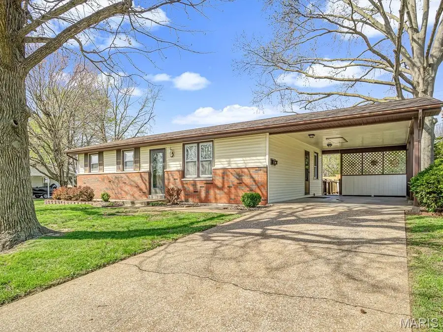 627 Mark Drive, Waterloo, IL 62298 - #3