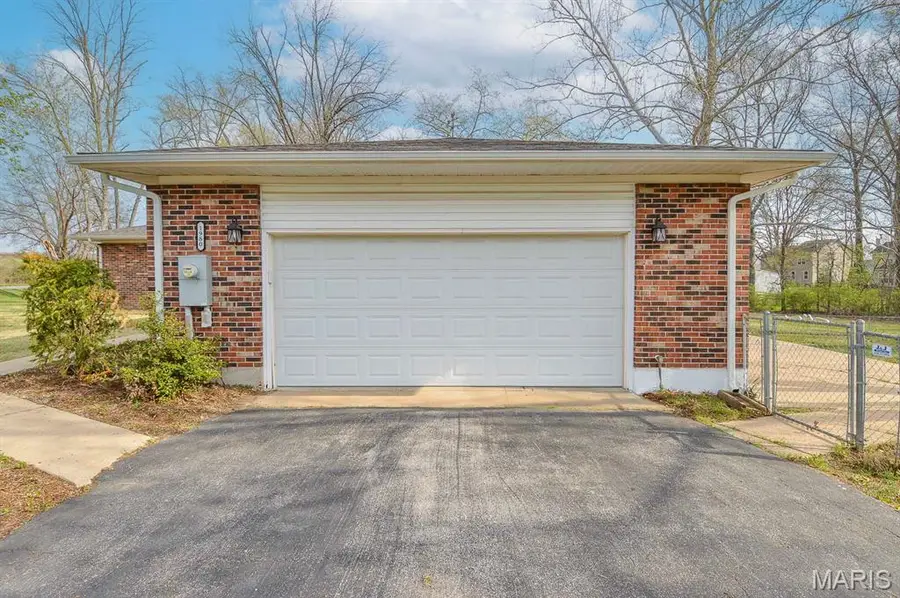 1980 Highway N, Pacific, MO 63069 - #3