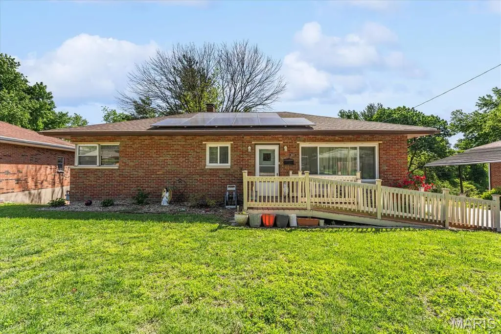 223 Hy Vista Drive, Alton, IL 62002 - #1