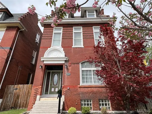 2241 Shenandoah Avenue, St Louis, MO 63104