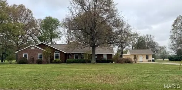 14723 Hwy Dd, Campbell, MO 63933