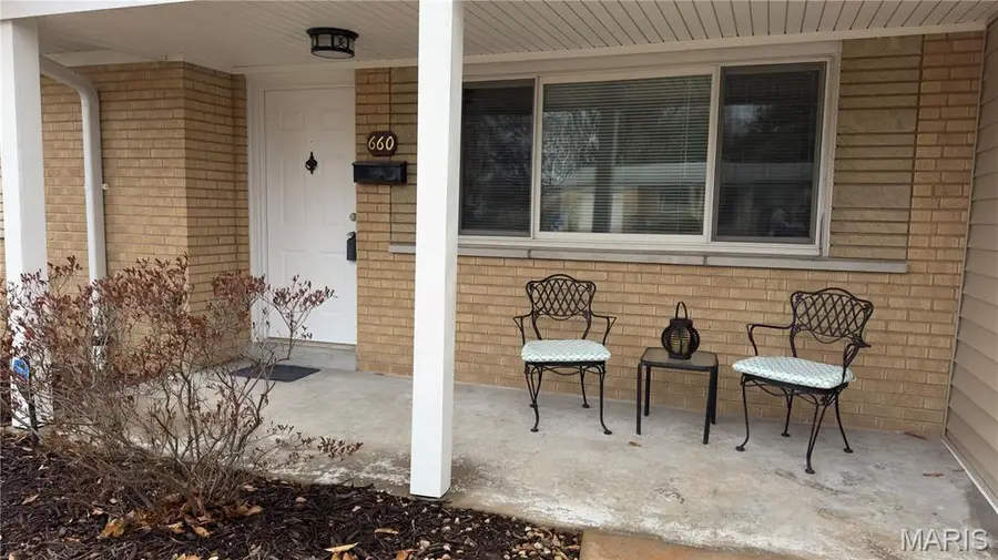 660 Herbst, Florissant, MO 63031 - #2