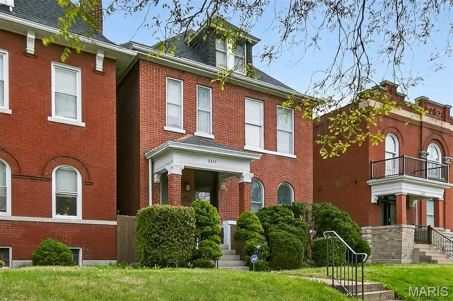 2315 Russell Boulevard, Saint Louis, MO 63104 - #3