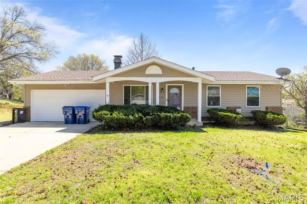 210 Vistaoak Court, Ballwin, MO 63021 - #1