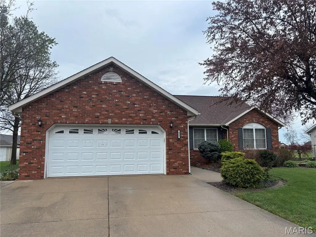 499 Redwood Drive, Aviston, IL 62216 - #1