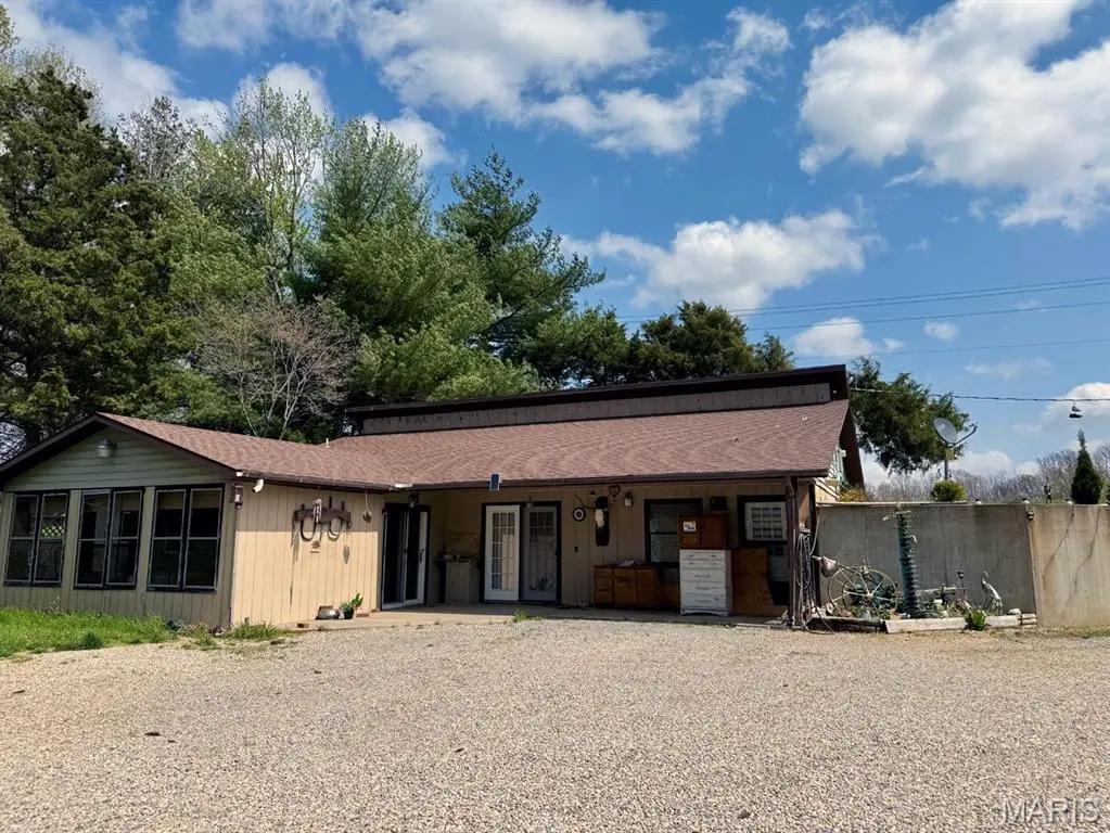 14671 Frontage Road, Dexter, MO 63841 - #1