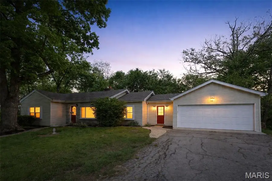 919 Oak Drive, Fenton, MO 63026 - #2