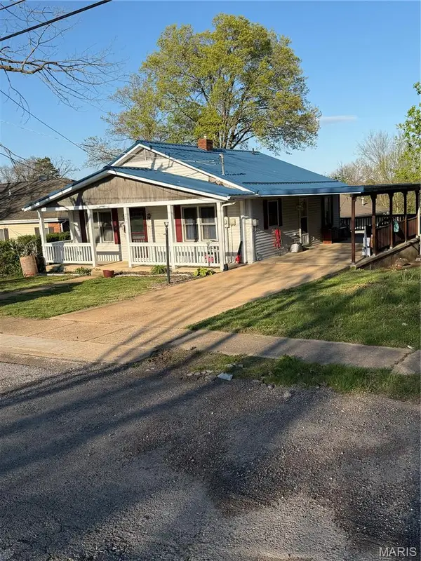 217 Donnelly Street, De Soto, MO 63020