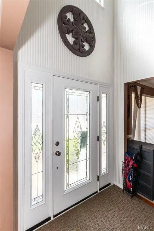 5425 Tesson Parc Court, Saint Louis, MO 63128 - #2