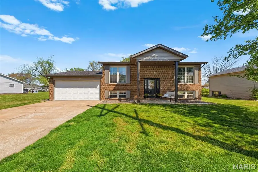 217 E Shiloh Drive, Red Bud, IL 62278 - #2