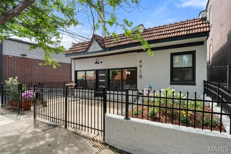 4918 Wise Avenue, Saint Louis, MO 63110 - #2