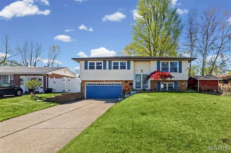 105 W Jackson Street, Ofallon, IL 62269 - #3