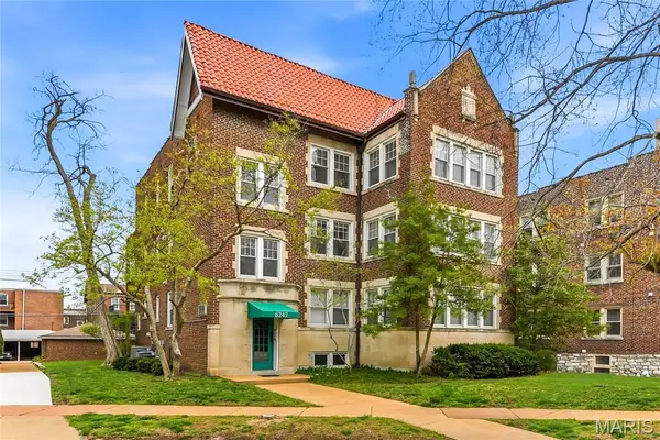 6247 Rosebury Avenue #3, St Louis, MO 63105