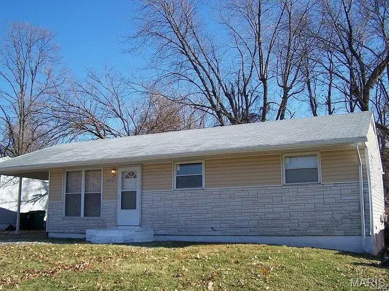 10514 Spring Garden Drive, Saint Louis, MO 63137 - #1