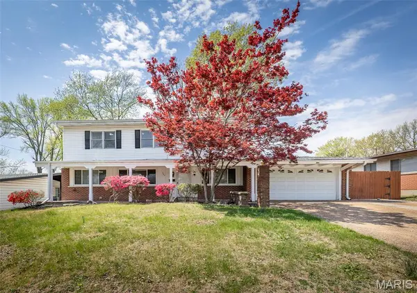 1665 Horseshoe Drive, Florissant, MO 63033