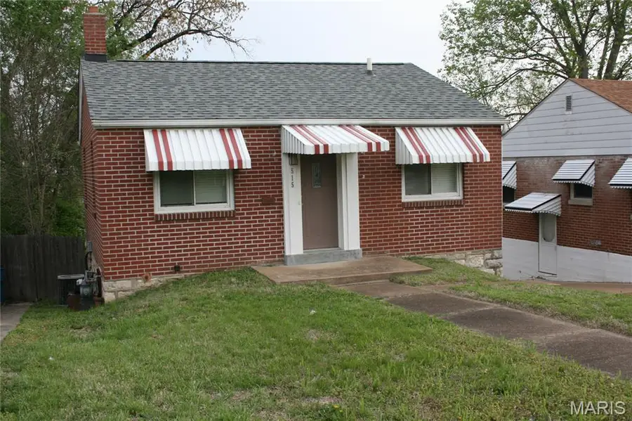 515 Kingston Drive, Saint Louis, MO 63125 - #2