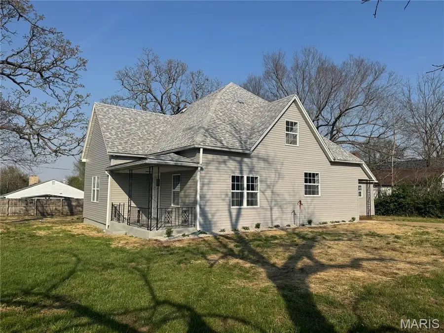 402 N Chestnut Street, Richland, MO 65556 - #3