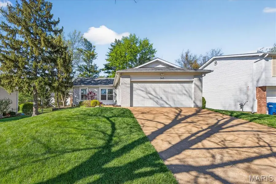 365 Palermo Drive, Ballwin, MO 63021 - #2