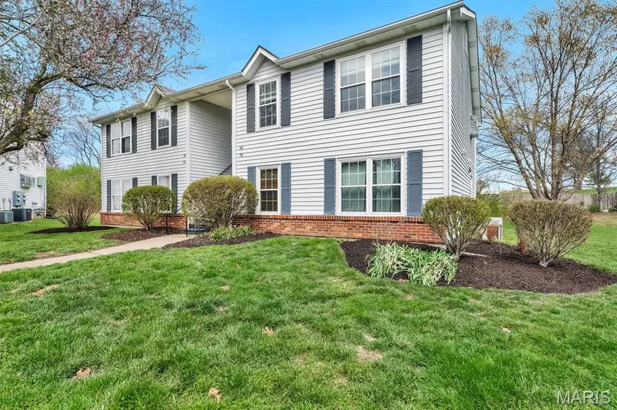 154 Old Buggy Court #A, Saint Peters, MO 63304 - #2
