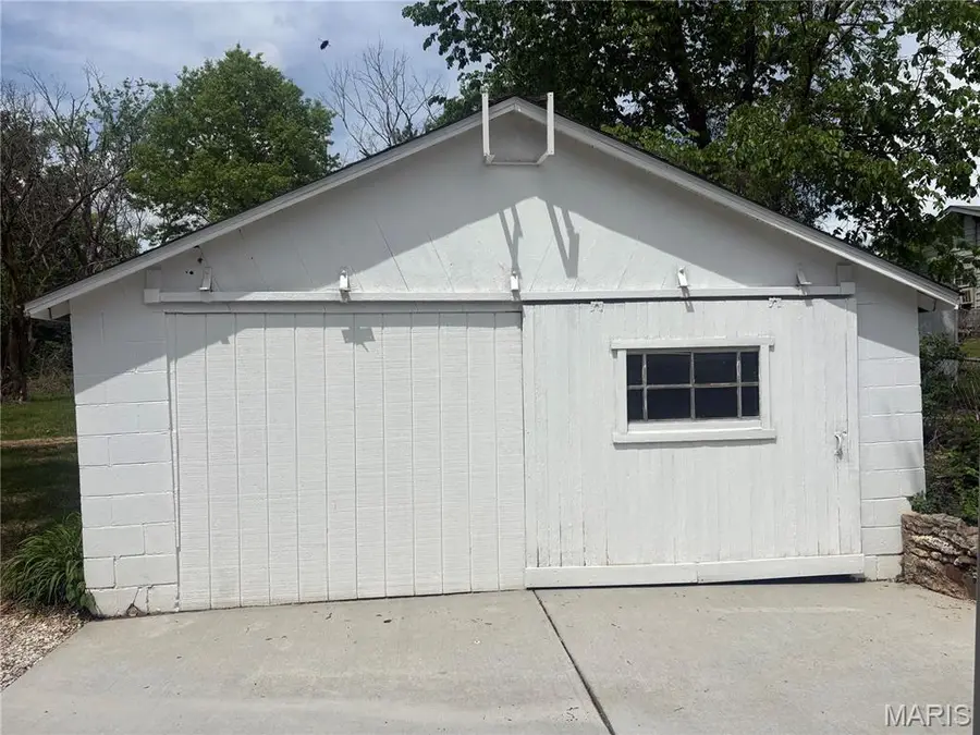 385 Annie Avenue, Troy, MO 63379 - #2