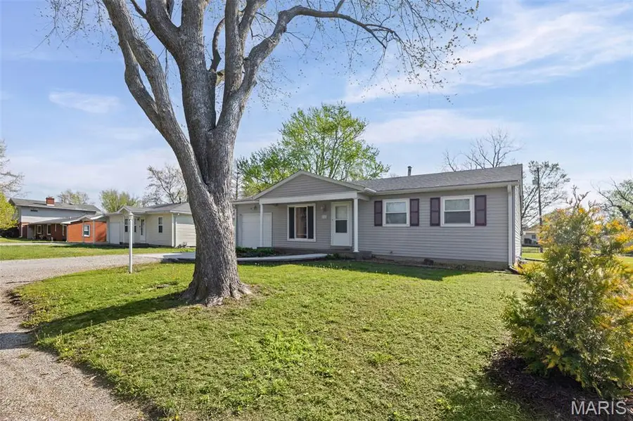 14 Dee Street, Moro, IL 62067 - #2
