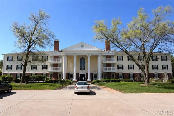 15049 Claymoor Court #17, Chesterfield, MO 63017