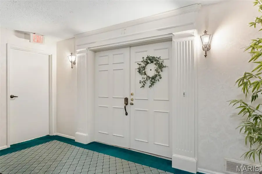 15049 Claymoor Court #17, Chesterfield, MO 63017 - #3