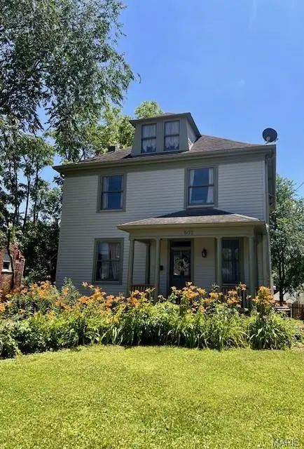 502 W 5th Street, Washington, MO 63090