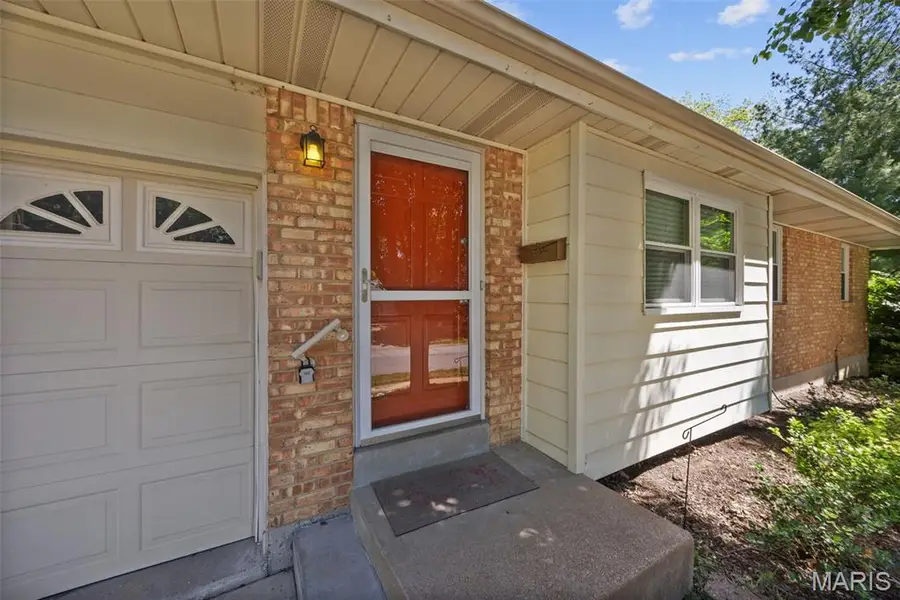5645 Welmering Drive, Affton, MO 63123 - #3