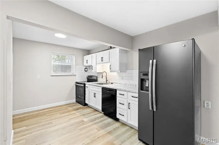 2031 Gascony Parc Drive #2031, Lake Saint Louis, MO 63367 - #3