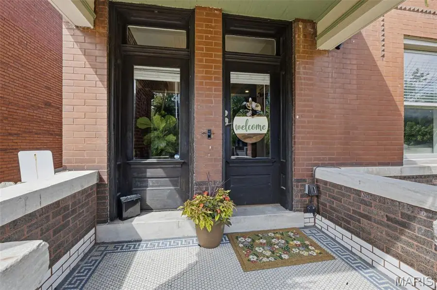 4133 Botanical Avenue, Saint Louis, MO 63110 - #3