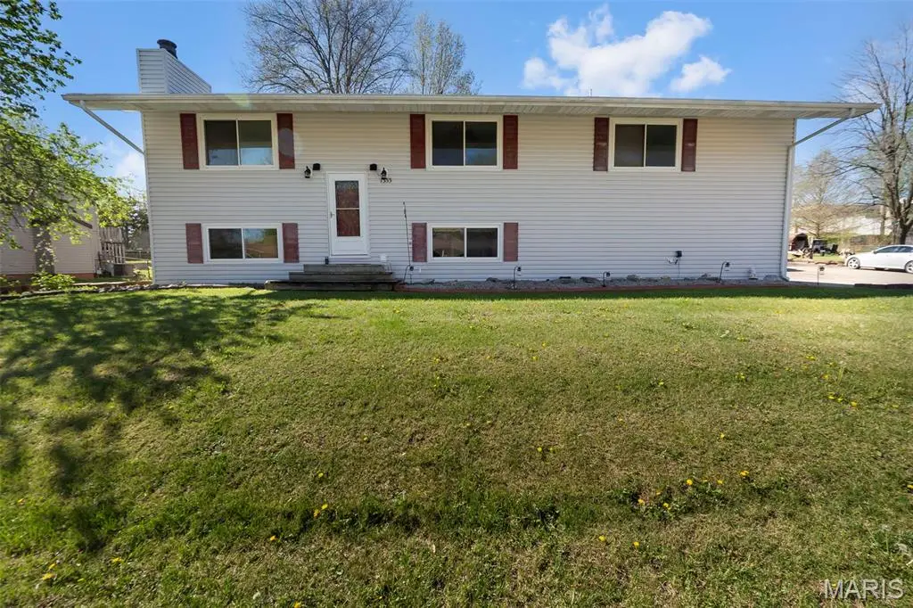 1333 Rolling Fields Drive, Jackson, MO 63755 - #1