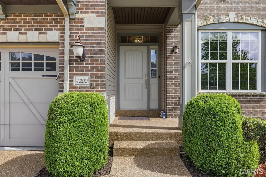4200 Napa View Lane, Saint Charles, MO 63304 - #2