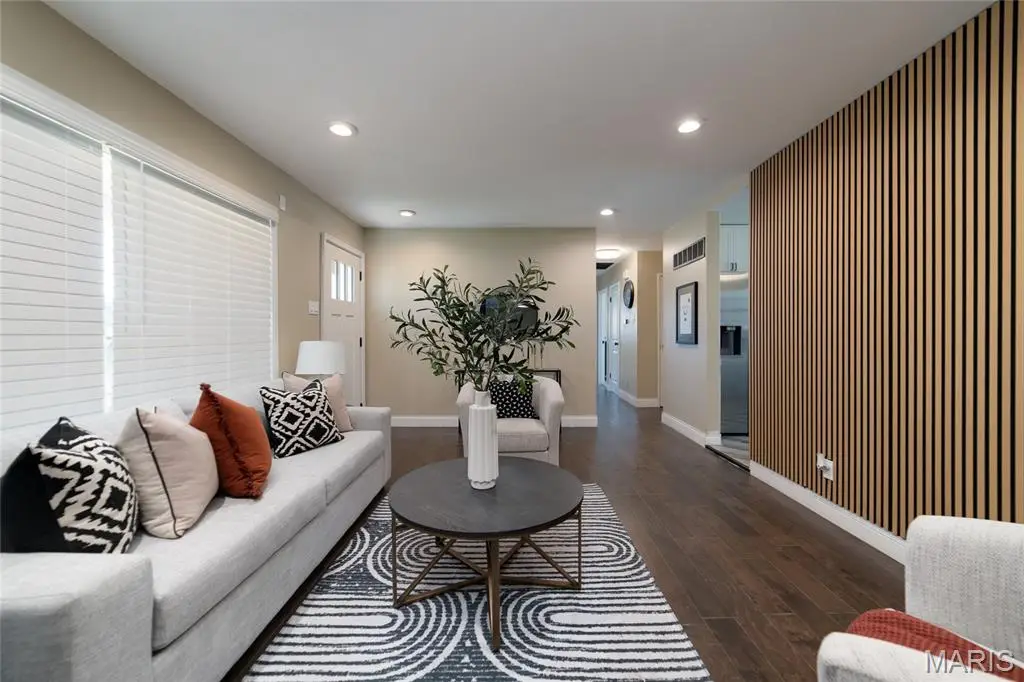 2405 Orleans Lane, Florissant, MO 63031 - #1