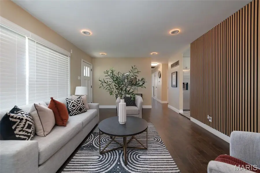 2405 Orleans Lane, Florissant, MO 63031 - #2