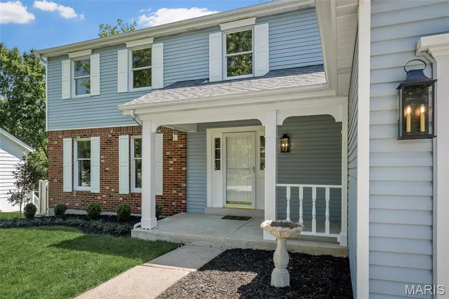 150 Hunters Pointe Drive, Saint Charles, MO 63304 - #2