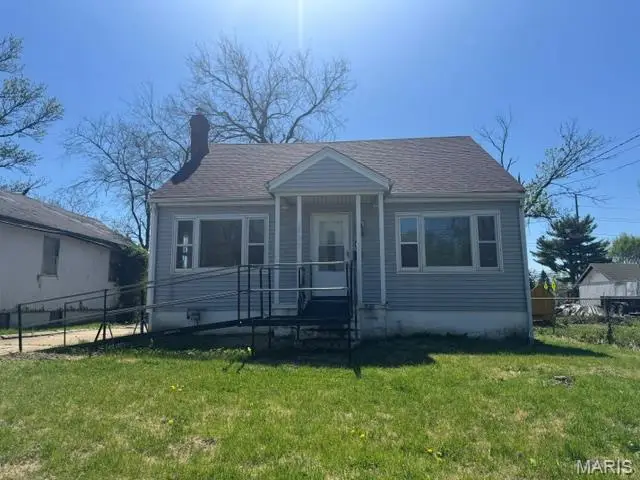 8732 Shirley Avenue, Saint Louis, MO 63121 - #1