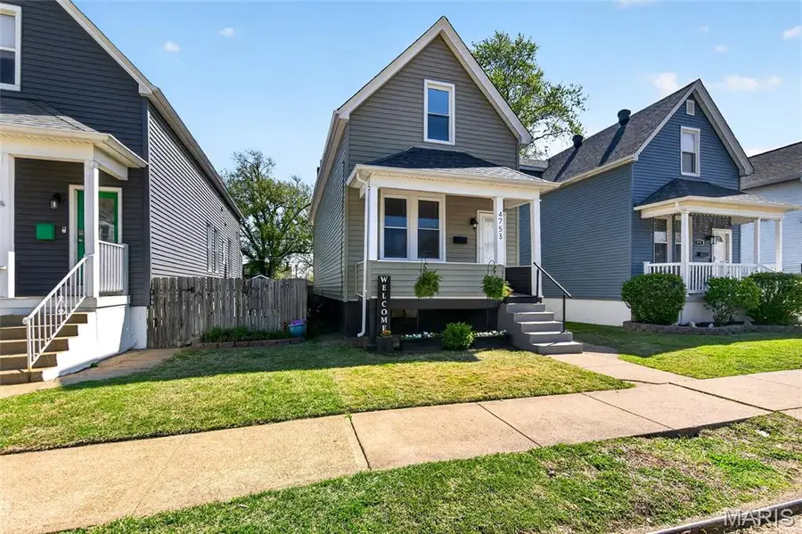 4753 Goethe Avenue, Saint Louis, MO 63116 - #3