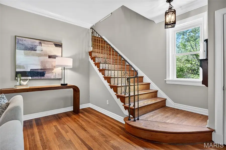 1214 Woodland Drive, Richmond Heights, MO 63117 - #2