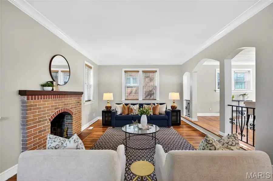 1214 Woodland Drive, Richmond Heights, MO 63117 - #3