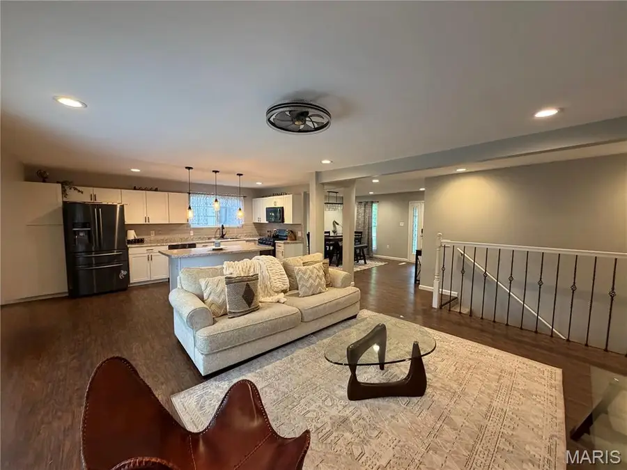 302 Berkshire Drive, Belleville, IL 62223 - #3