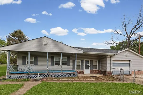 710 Ohio Avenue, South Roxana, IL 62087