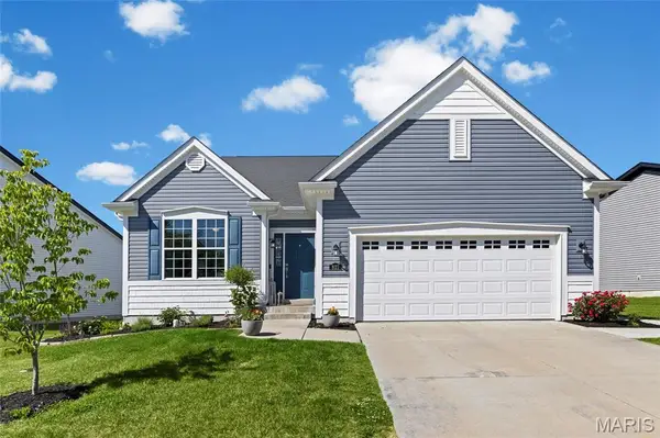 821 Upland Loop, O'Fallon, MO 63368