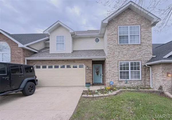 290 Carmel Valley Way #C, St Robert, MO 65584