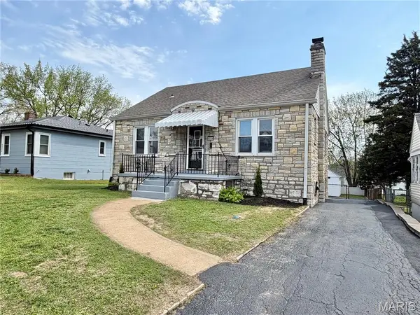 9504 Brenda Avenue, St Louis, MO 63123