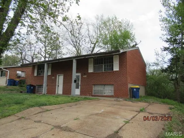 4096 Esseldale Drive, Saint Ann, MO 63074 - #2