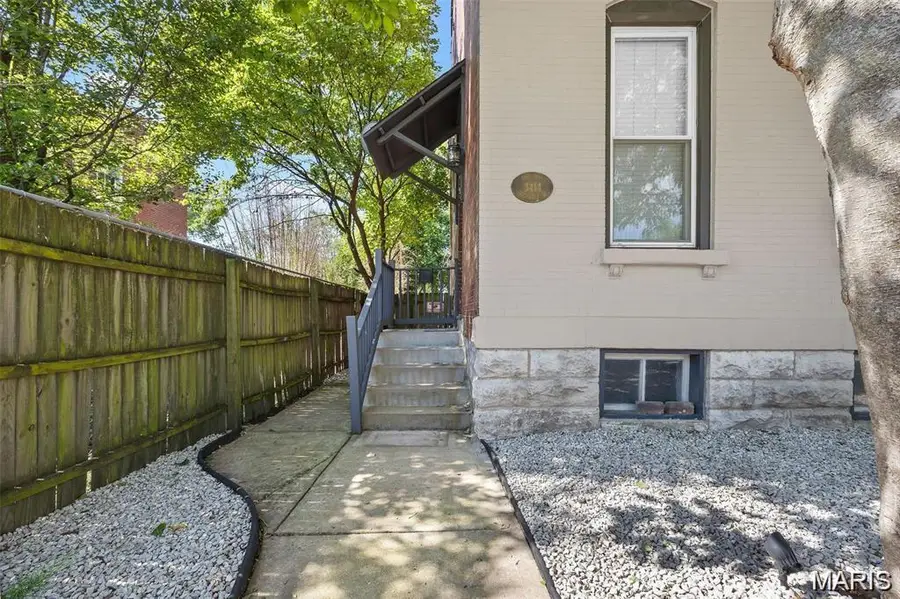 3414 Cherokee Street, Saint Louis, MO 63118 - #2