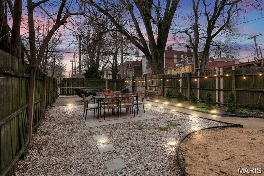 3414 Cherokee Street, Saint Louis, MO 63118 - #3