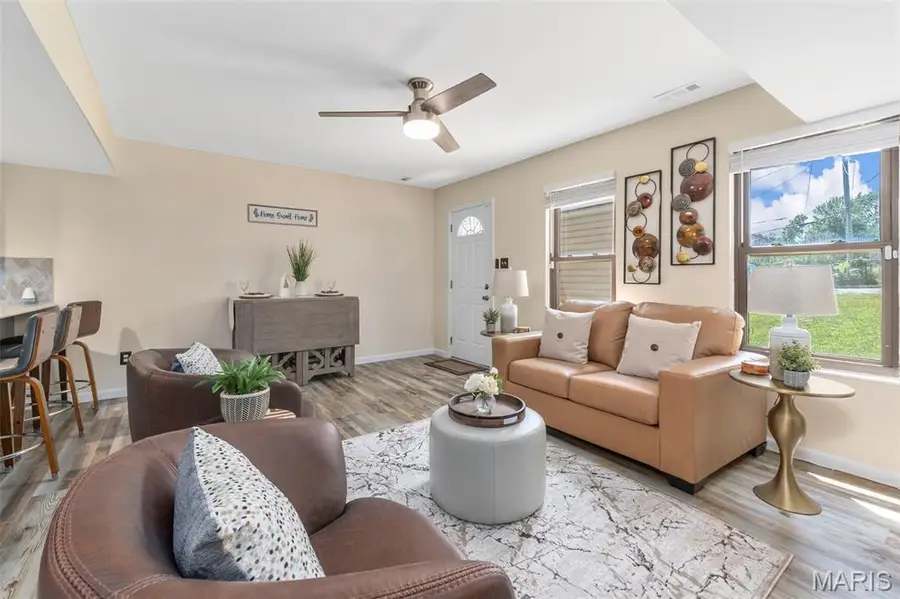 4434 Enright Avenue, Saint Louis, MO 63108 - #3